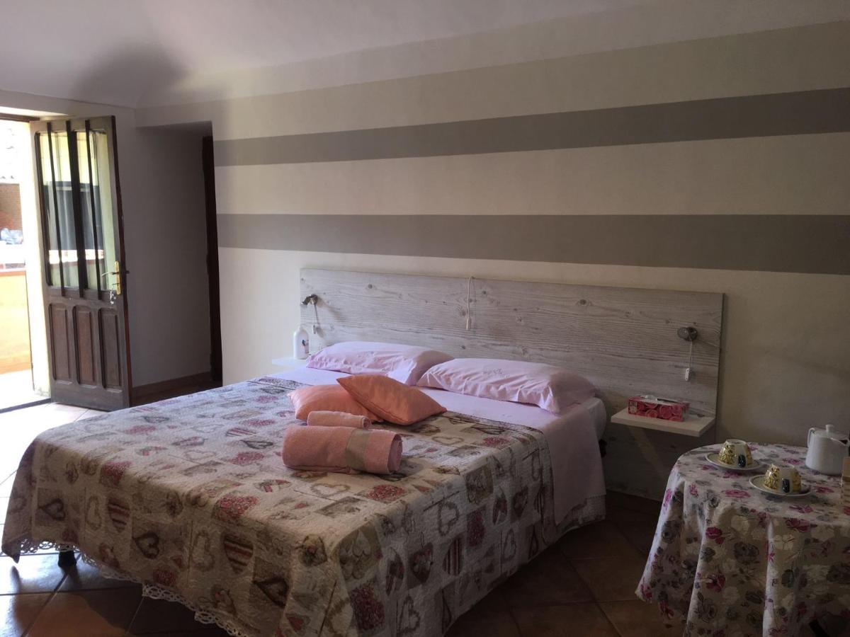 B&B Sotto Le Mura Pavone Canavese Eksteriør bilde